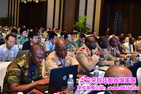 最新或2024（历届）埃博拉疫情，来源不祥