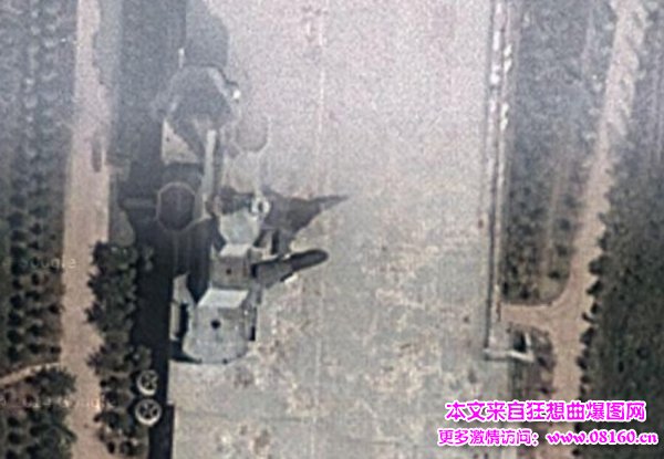 点击查看原图 建造中的中国航母照片,中国第二艘航母建造图曝光