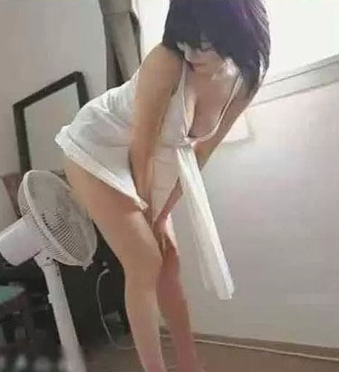 夏日MM不穿裤子出门的雷人囧图