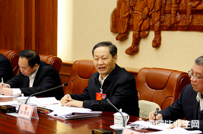 最新或2024（历届）广西两会热点解读（精编）