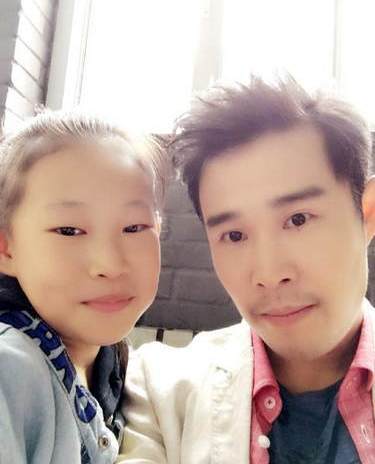 小沈阳女儿沈佳润，长大后的长相离小沈阳越来越远了6